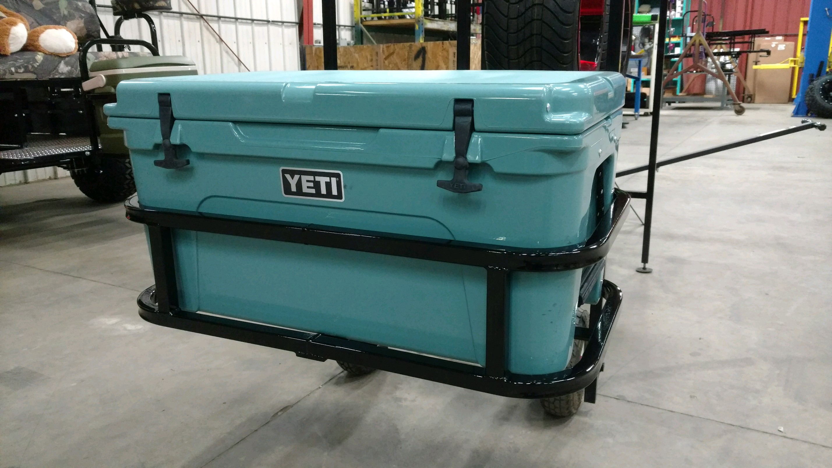 Yeti Tundra 65 Hitch Cooler Carrier