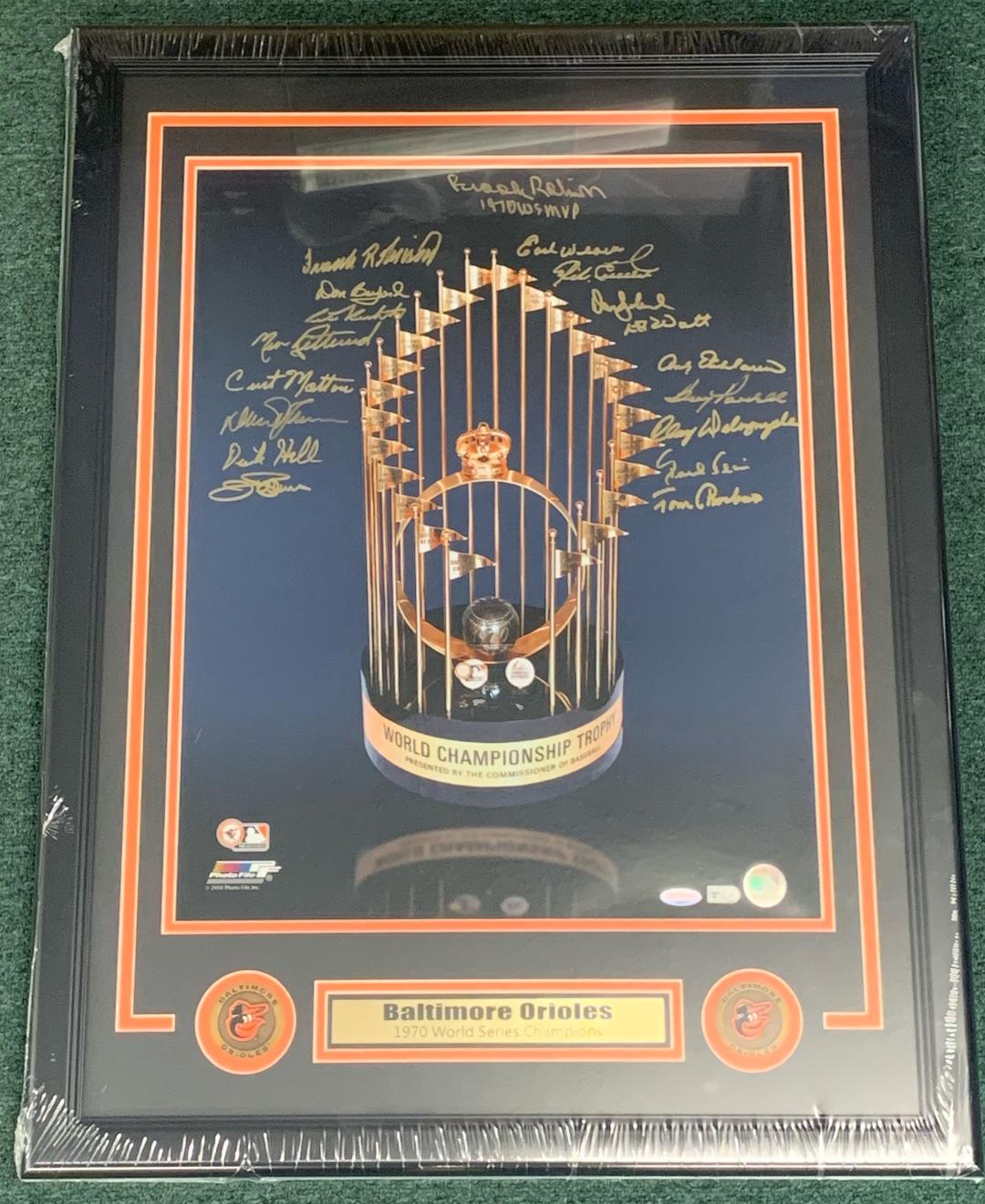 1983 Baltimore Orioles Team Signed 16x20 World Series Champions