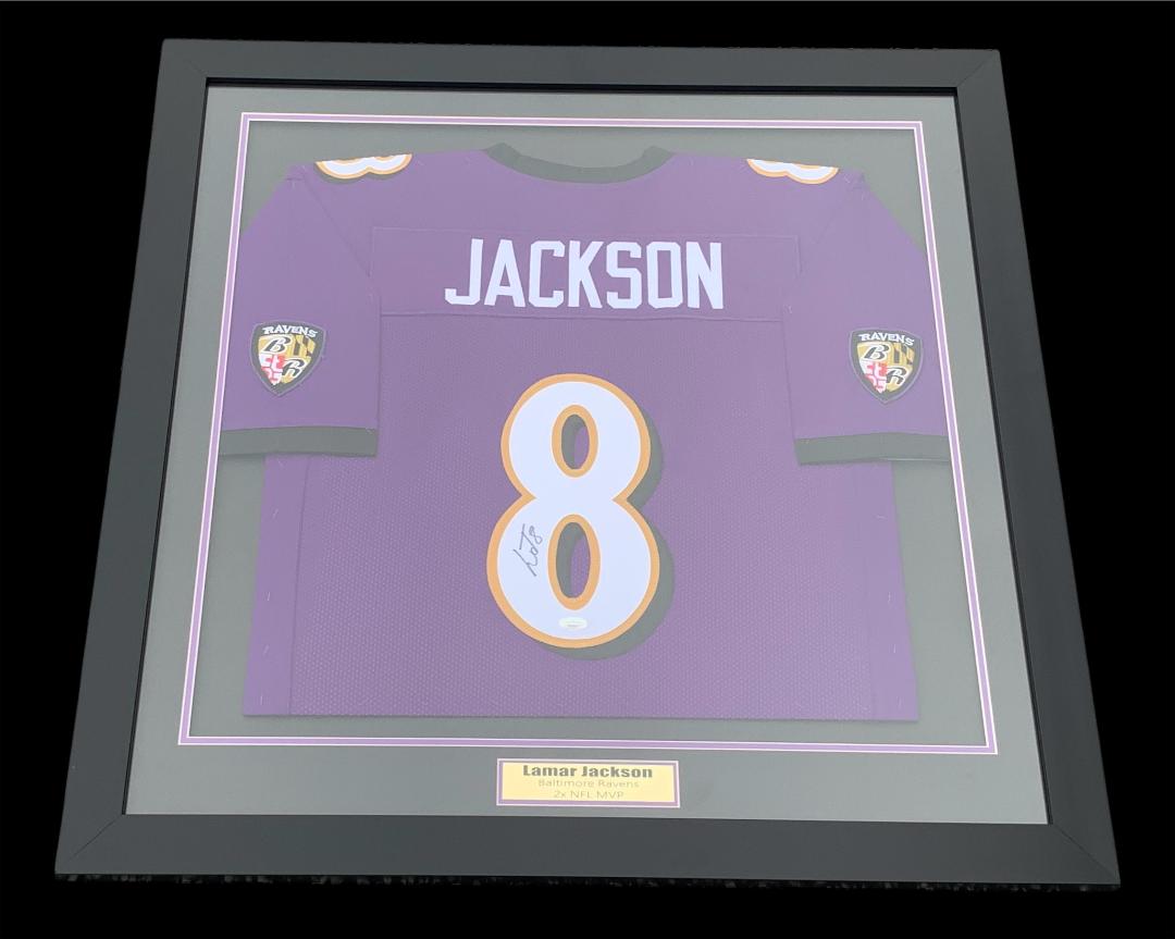 LAMAR JACKSON SIGNED BALTIMORE RAVENS CUSTOM FRAMED JERSEY