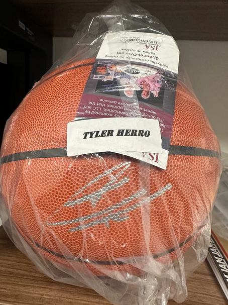 Tyler Herro Autograph Wilson Basketball 