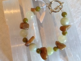 Jade & Quartzite Bracelet - 7"