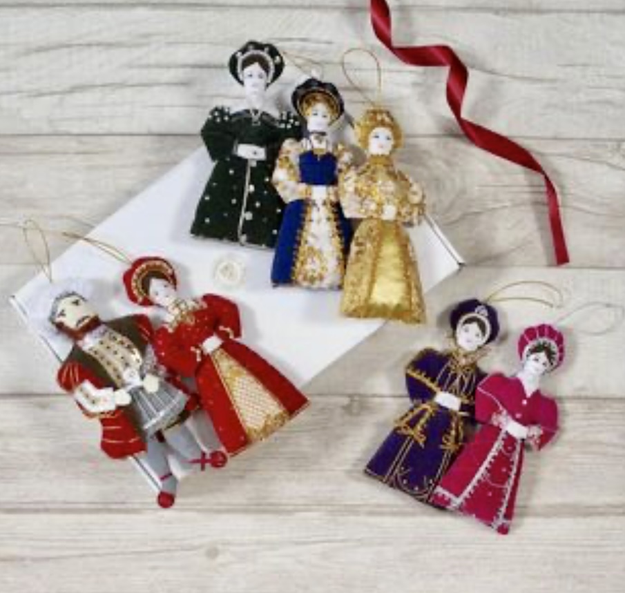 Henry VIII and his Six Wives Hand Crafted Cloth Figurines Decoration