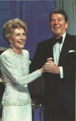 1985 Ronald and Nancy dancing at` Ball Postcard