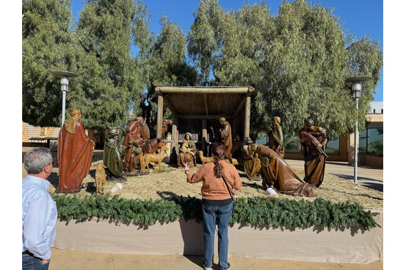 17 Figures Tell The Nativity Story