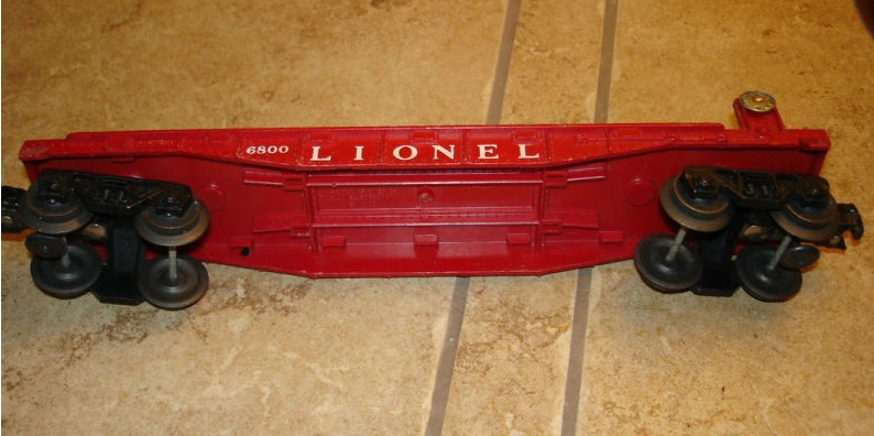 Lionel Beachcraft Flat Car 6800 – O Gauge
