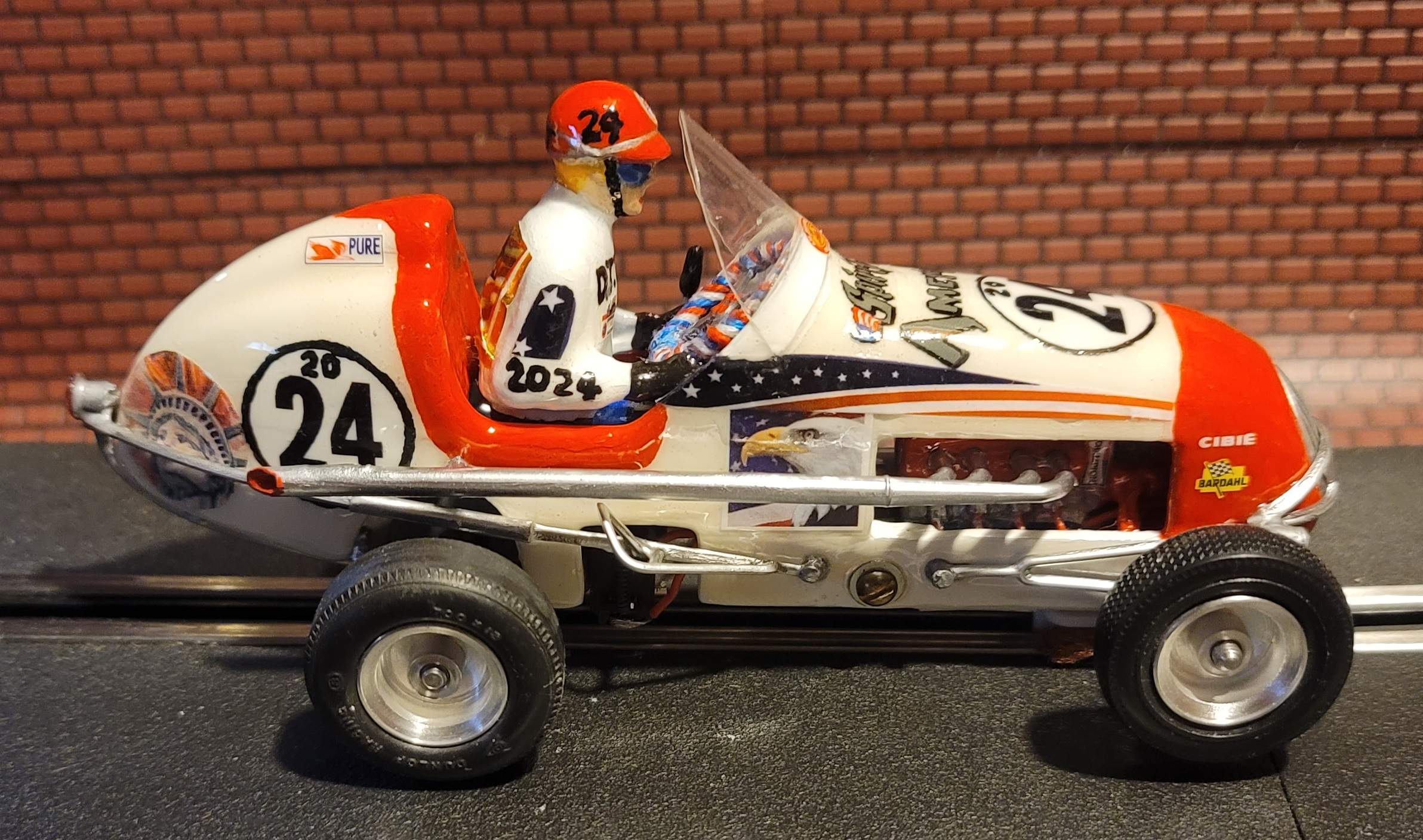 *Sale ENDS Feb 3rd 2024, Get it NOW*, Save $20 off our Ebay $300 Store Sale Price * Monogram Midget Racer “Spirit of America 🇺🇸 24 MkIII” Racing Special 1/24 Scale Slot Car 24