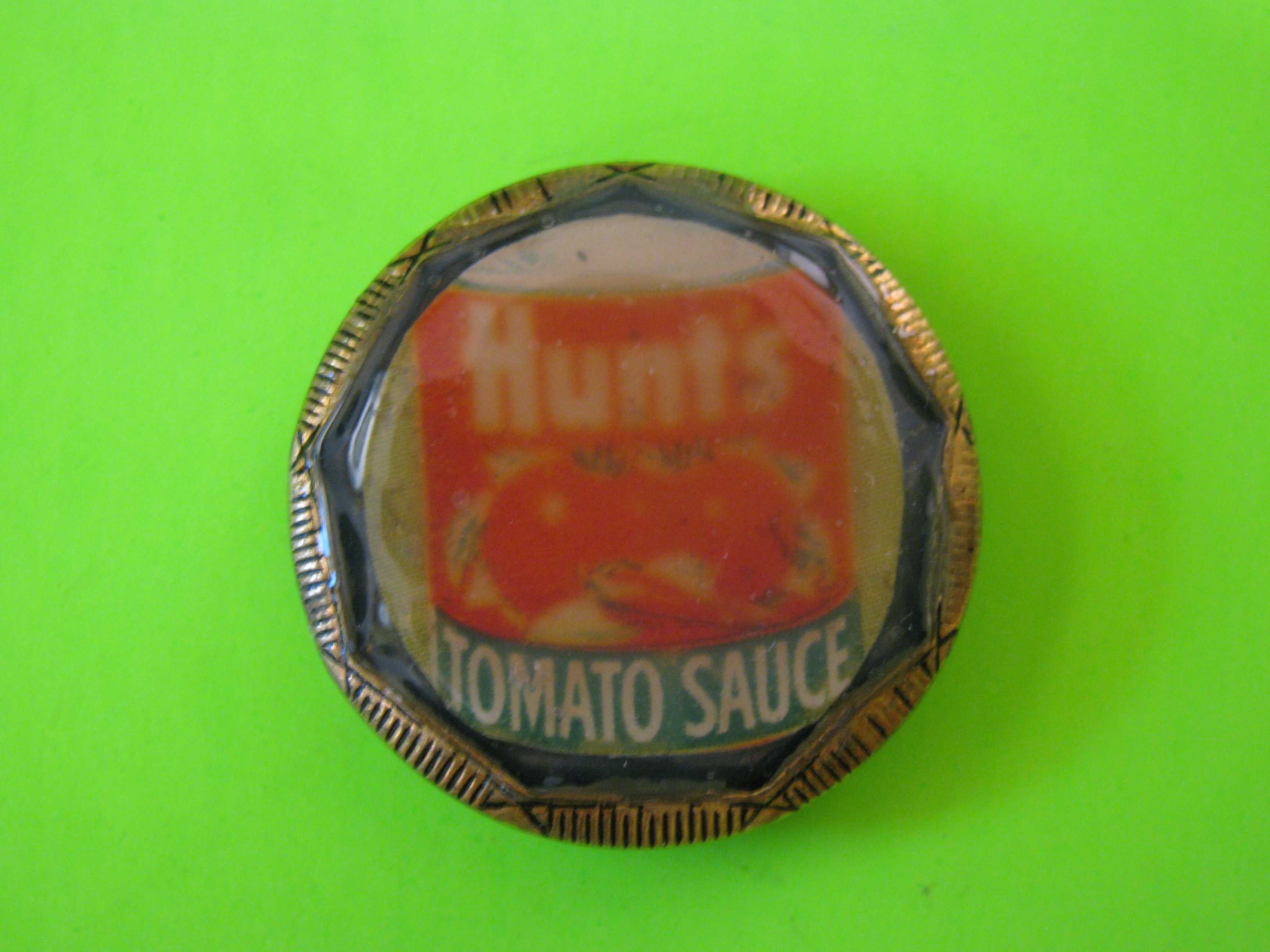 Hunt’s Tomato Sauce Gold Metal Advertising Button with Loop Shank
