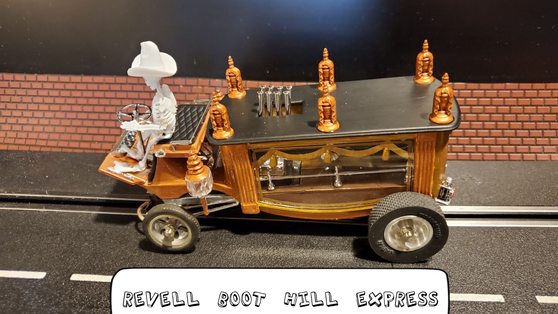 * SOLD * * -$150 Customer loyalty Sale for Joe K. ONLY, S&H includes Insurance * Revell Boot Hill Express Show Rod with Skeleton Driver Slot Car 1/24 Scale