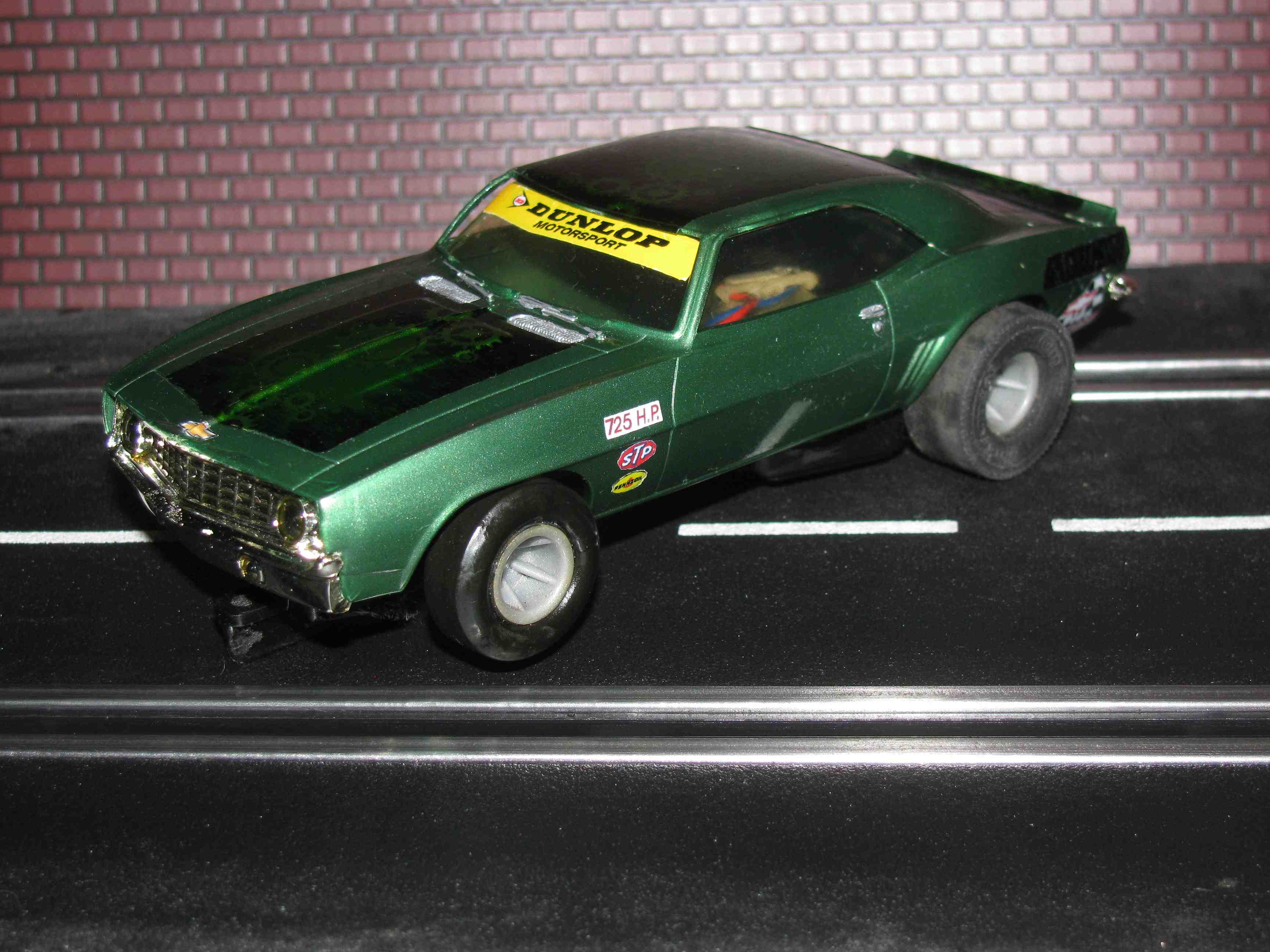 * SOLD * Eldon 1969 Camaro Green Arrow Slot Car 1/32 Scale - Car #1