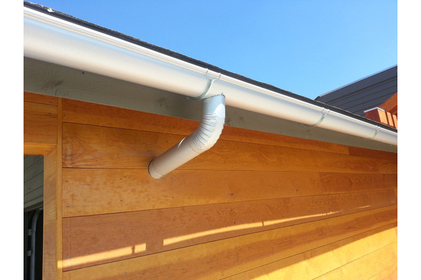 Round downspouts 